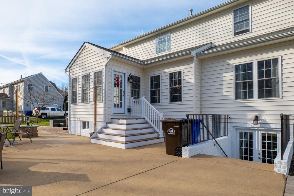 LANSDOWNE - Residential