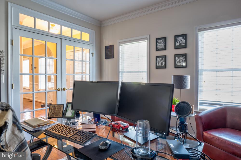 LANSDOWNE - Residential