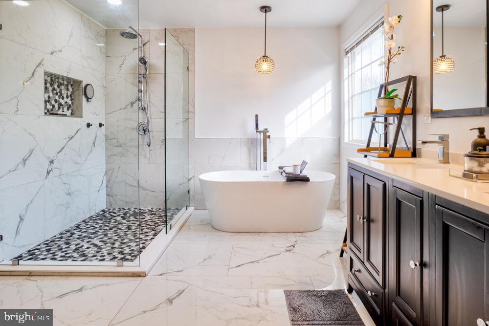 LANSDOWNE - Residential