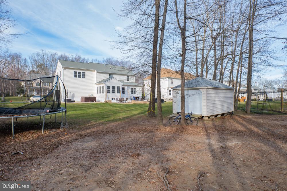 LANSDOWNE - Residential