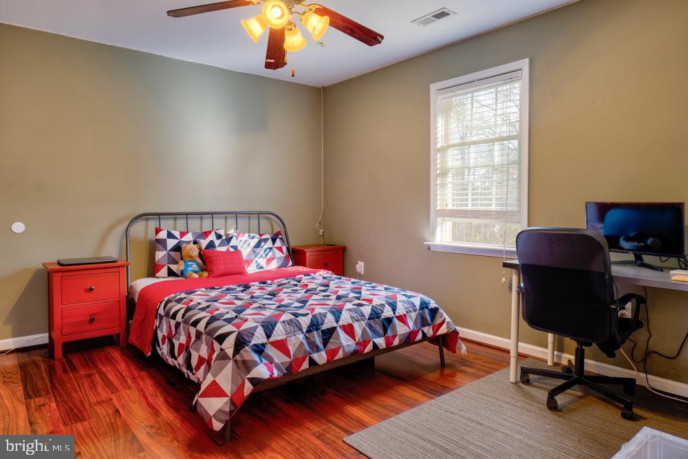 LANSDOWNE - Residential