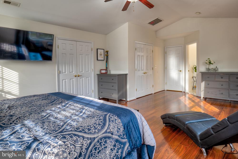 LANSDOWNE - Residential