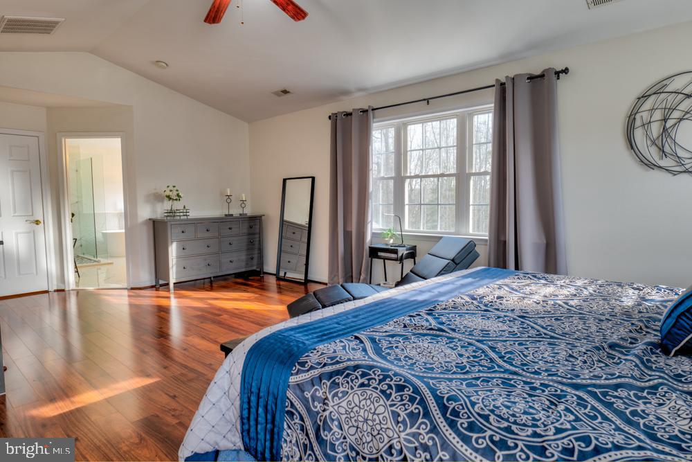 LANSDOWNE - Residential