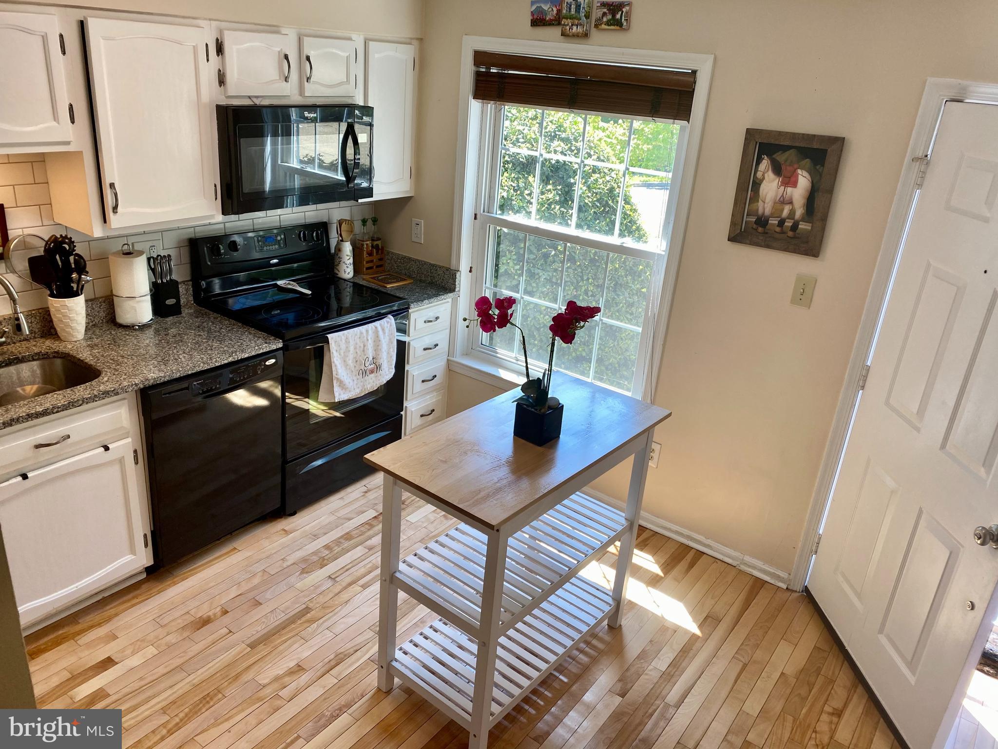 4929 7TH ROAD S 4929