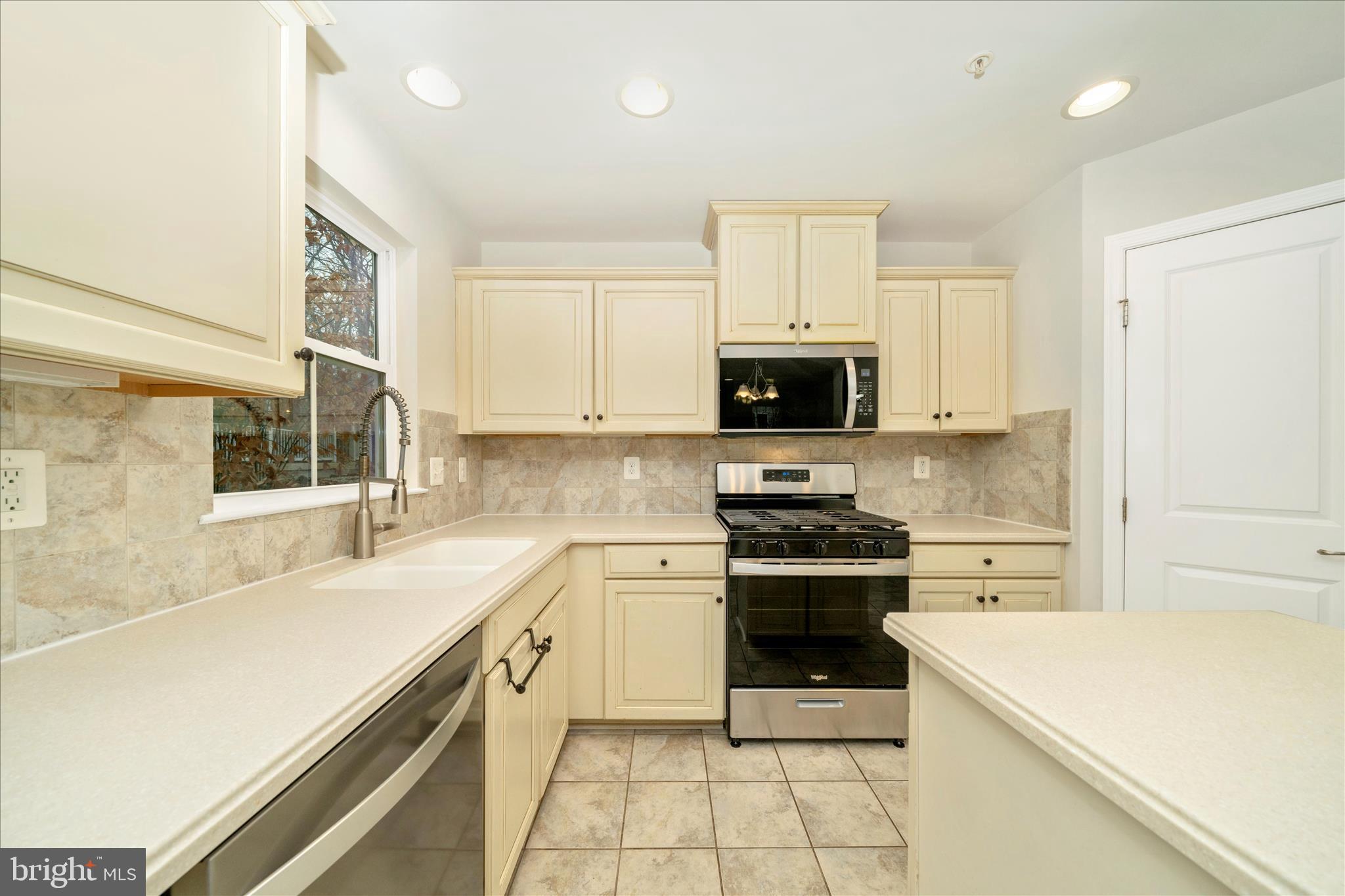 LENNOX PARK - Residential