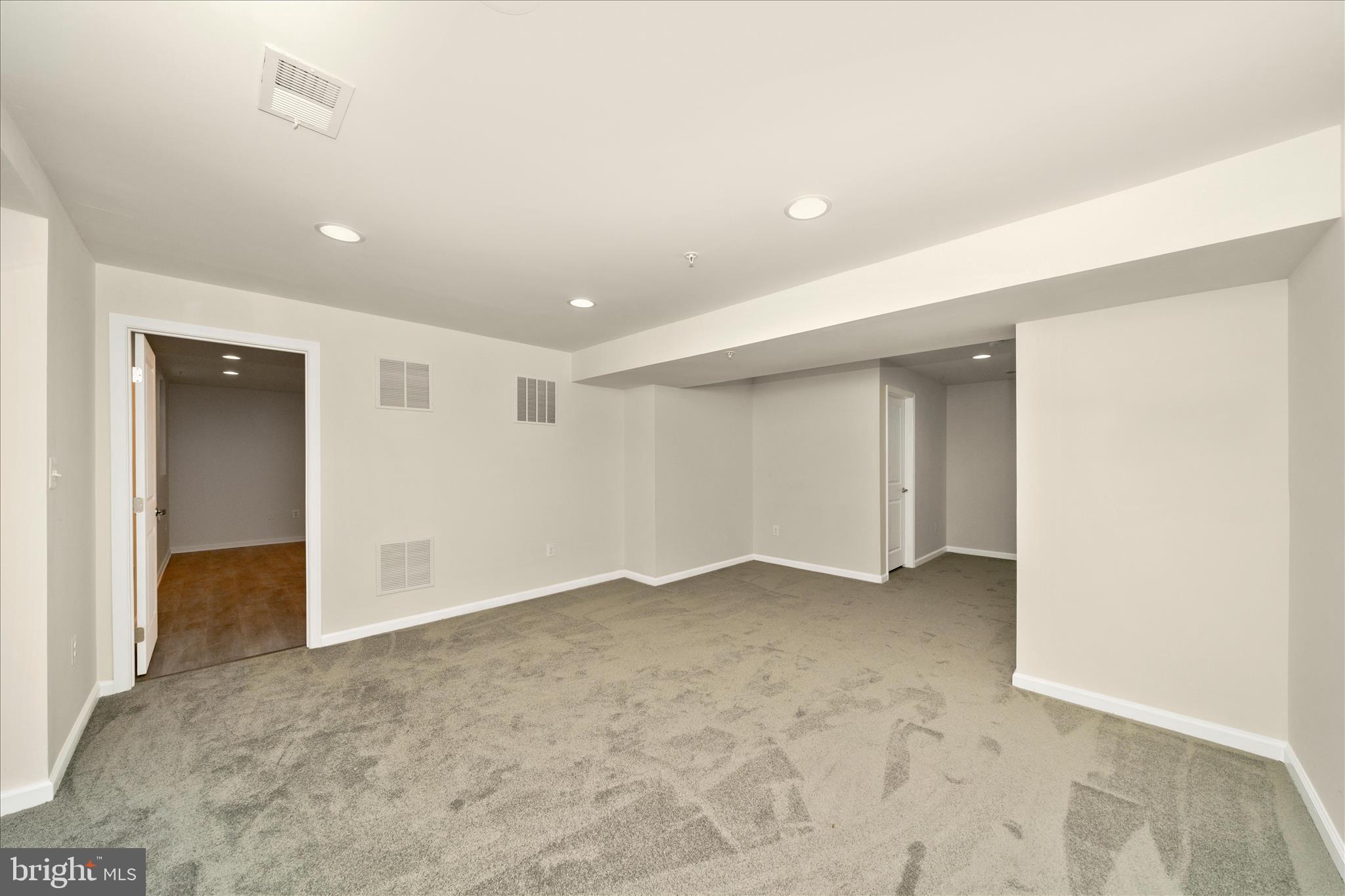 LENNOX PARK - Residential