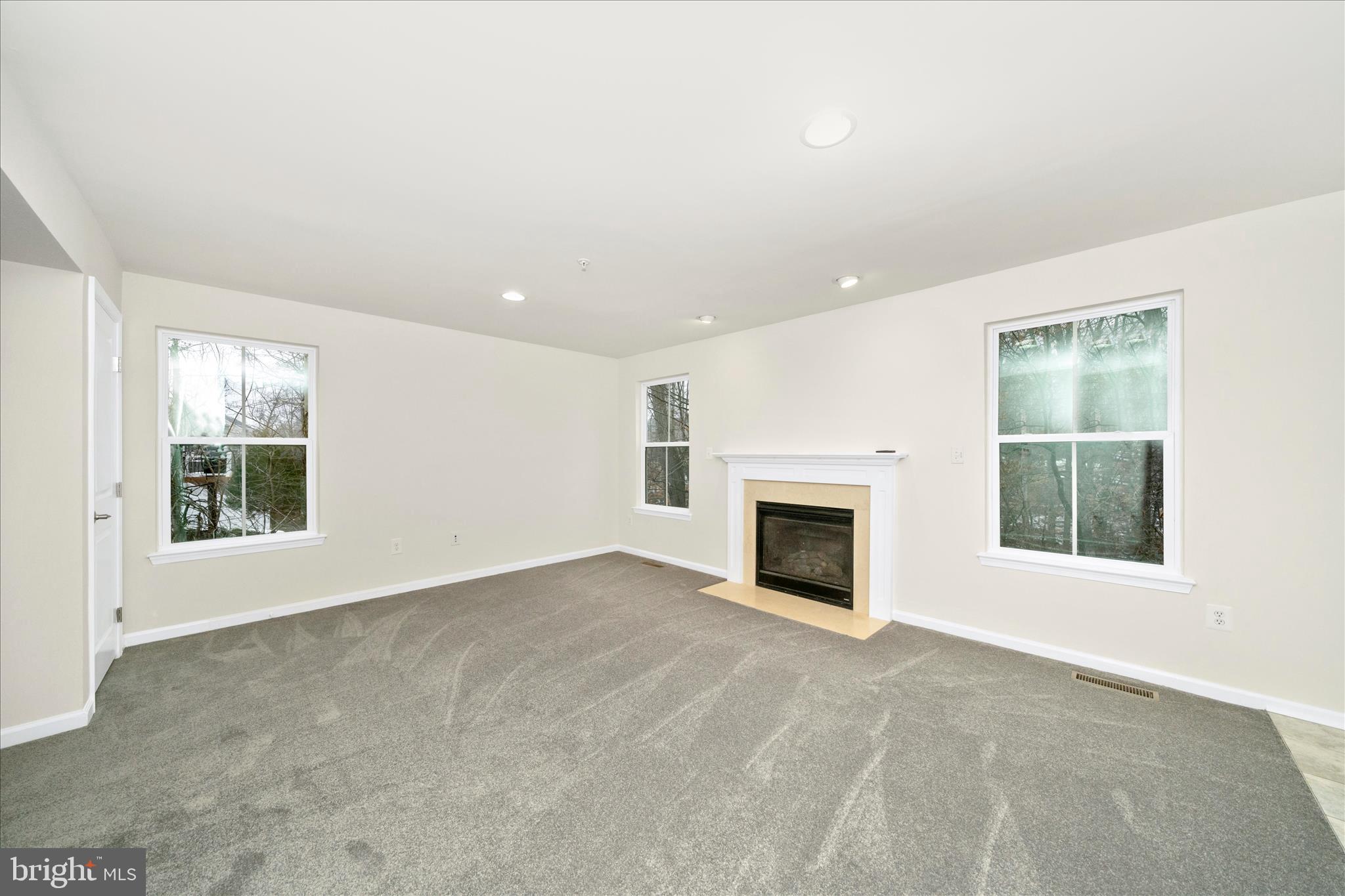 LENNOX PARK - Residential