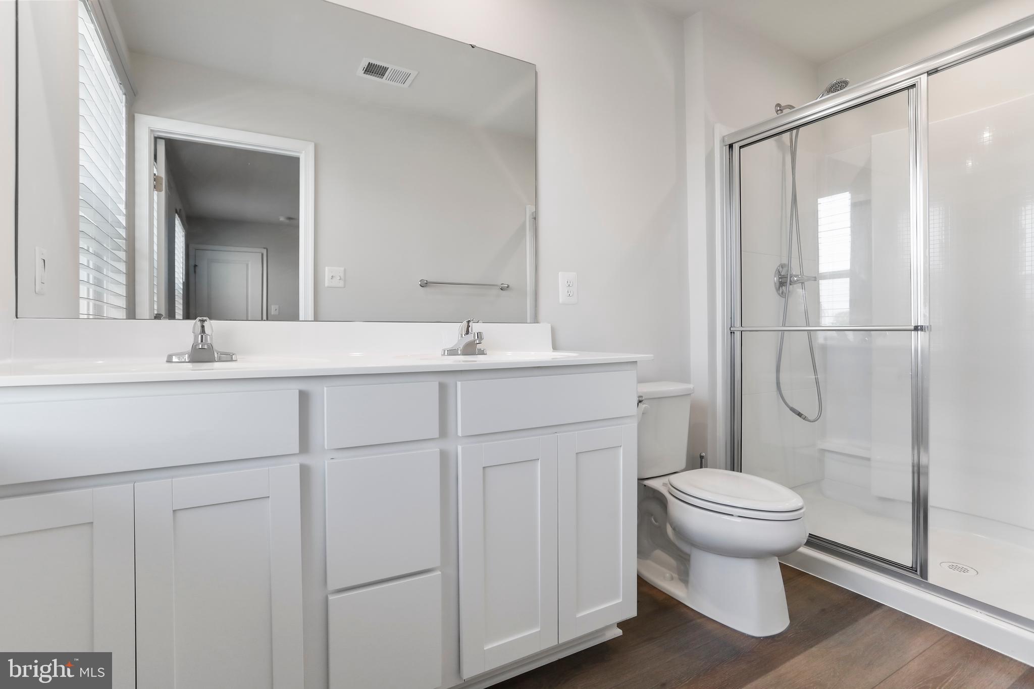 CARDINAL POINTE - Residential