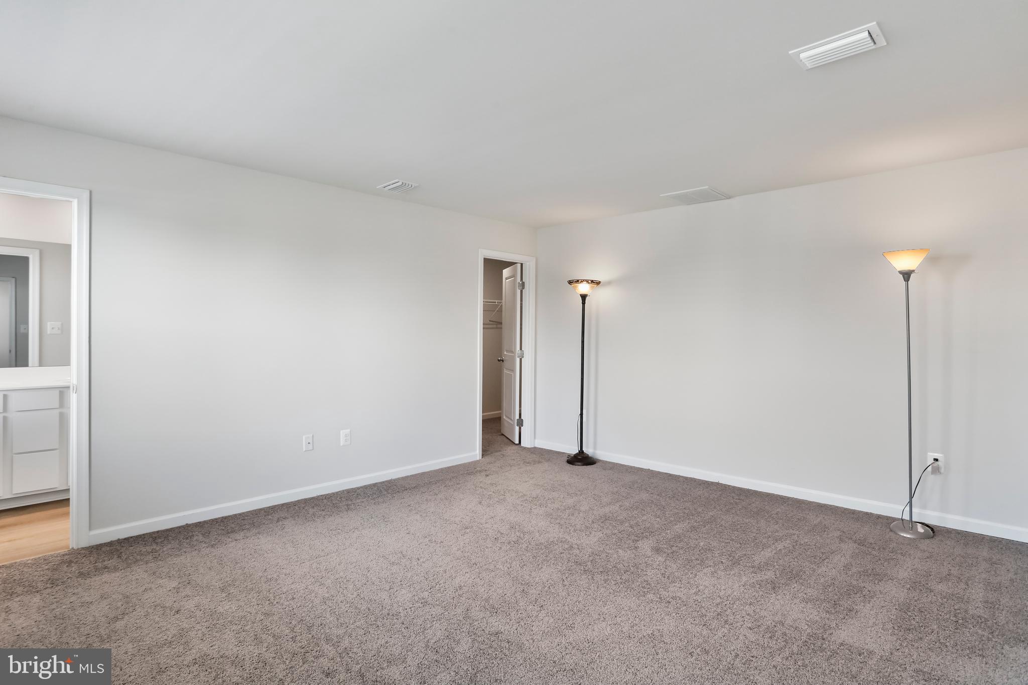 CARDINAL POINTE - Residential