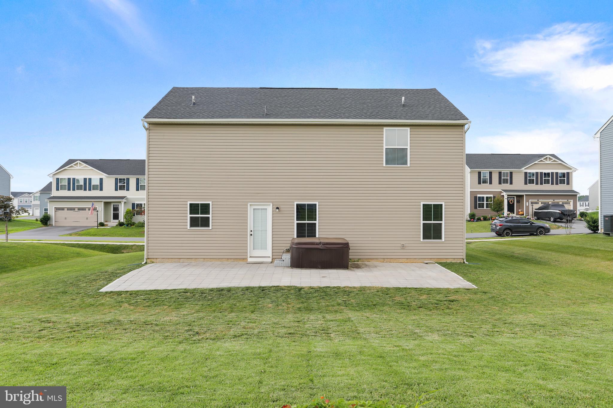 CARDINAL POINTE - Residential