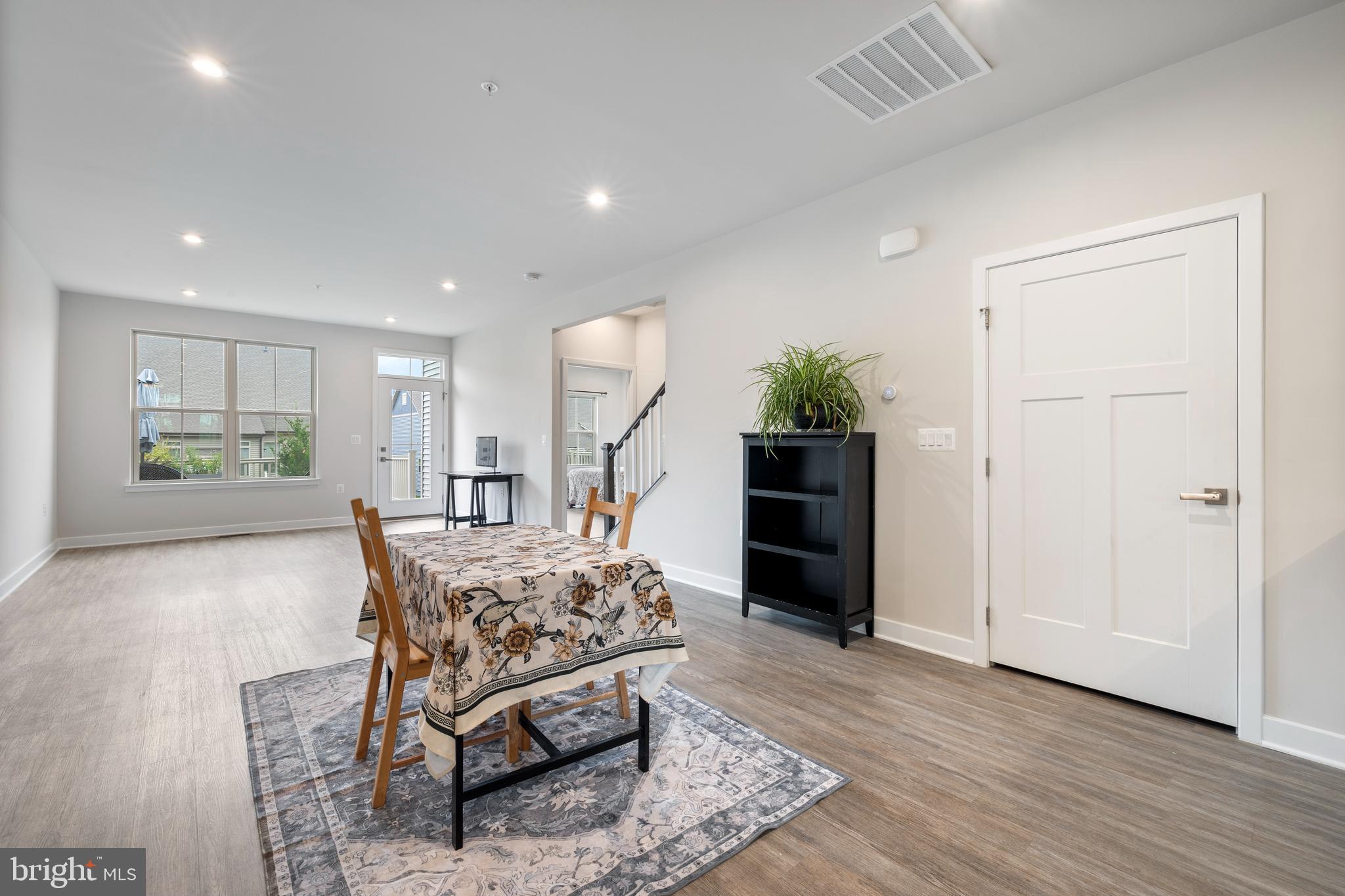 THE WOODLANDS - Residential