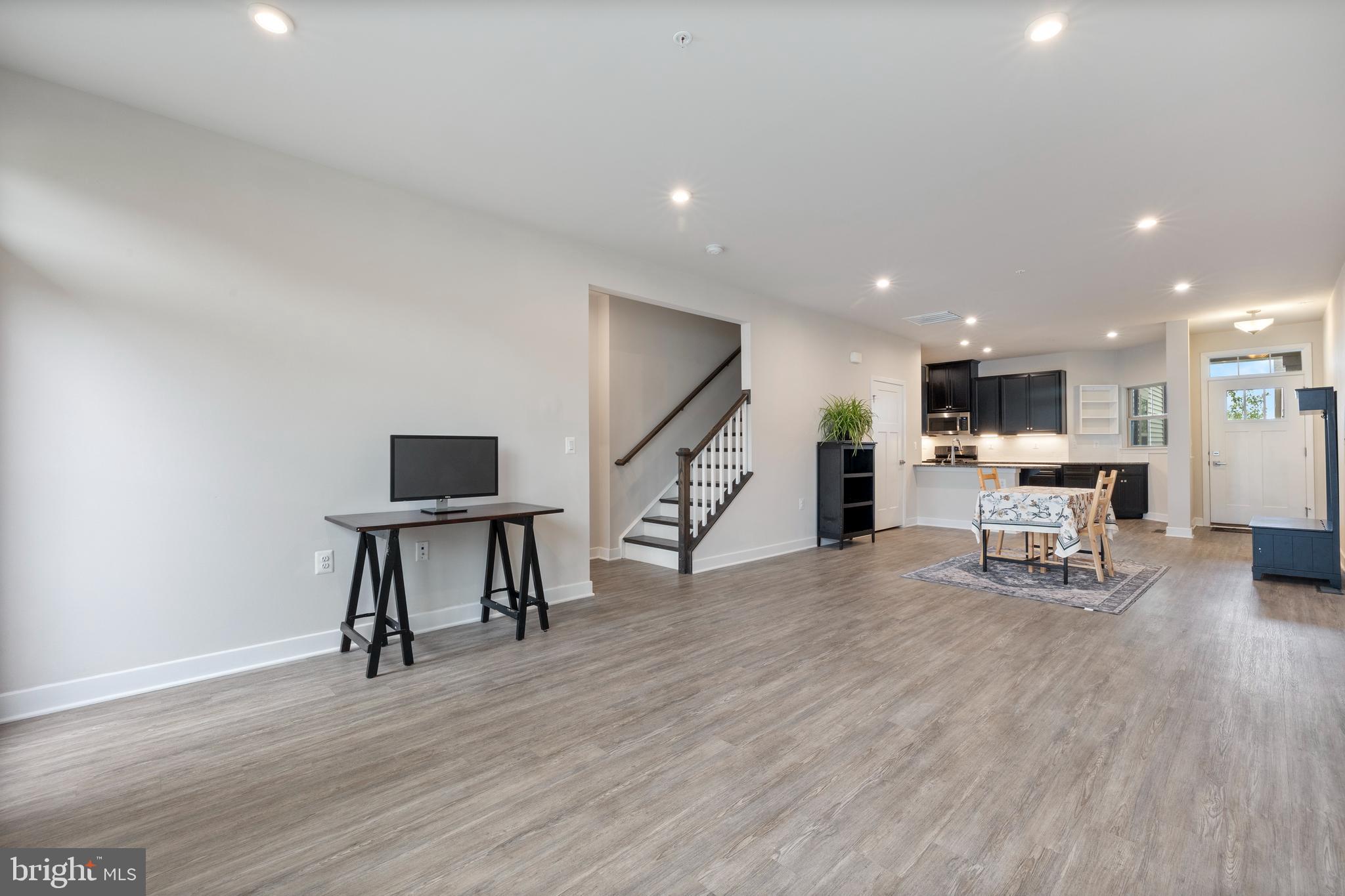 THE WOODLANDS - Residential