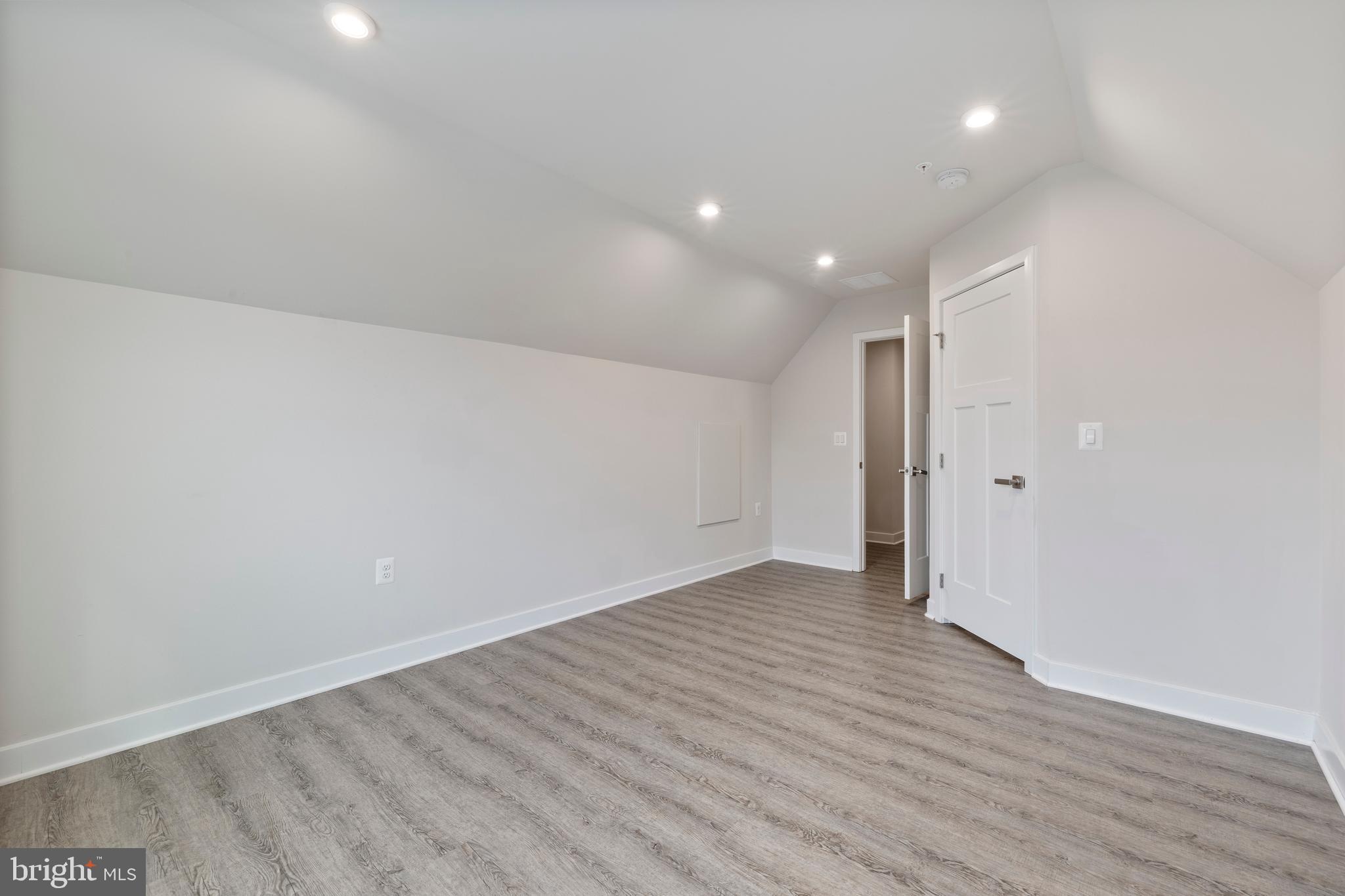 THE WOODLANDS - Residential