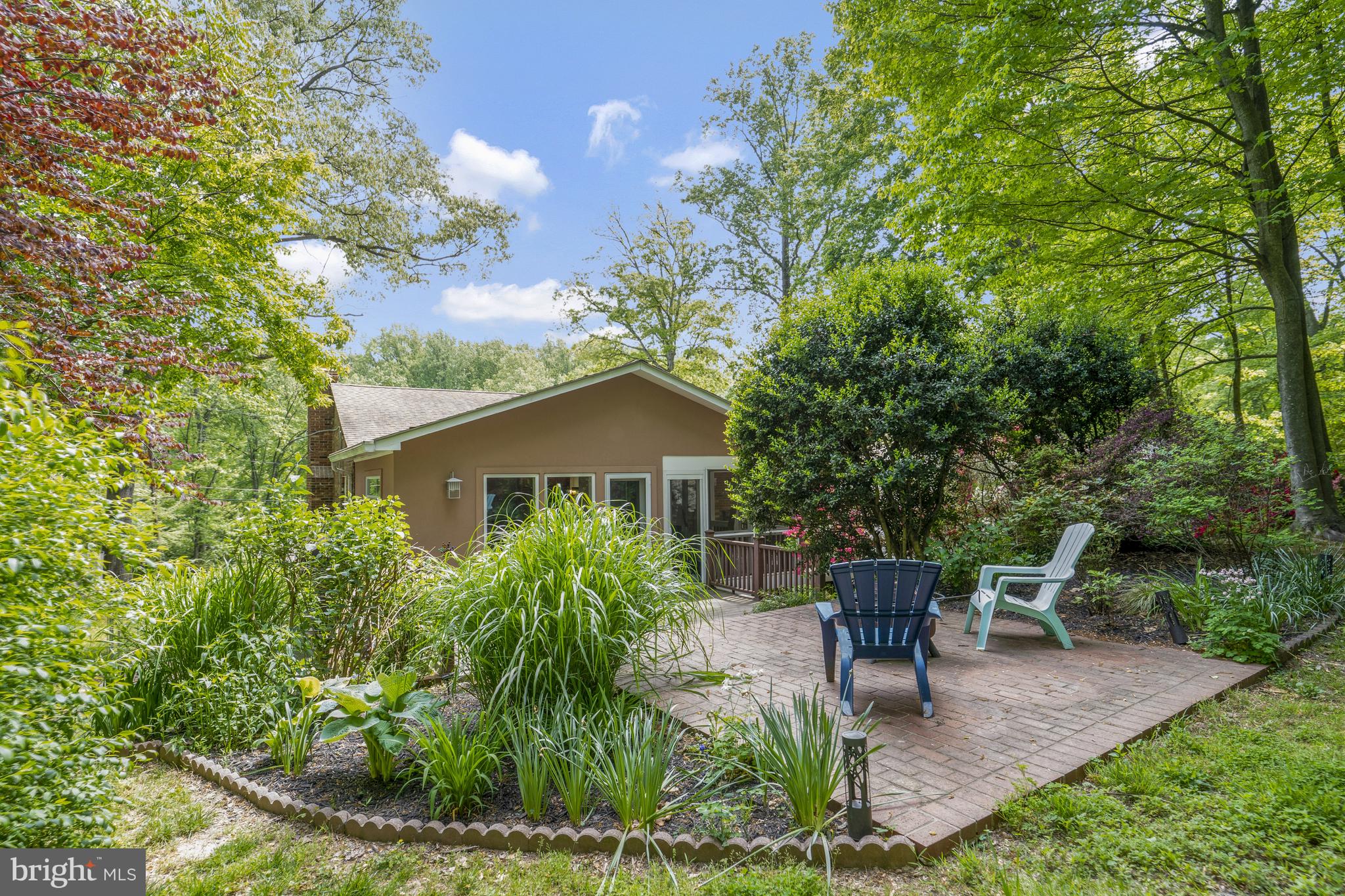 MANTUA HILLS - Residential