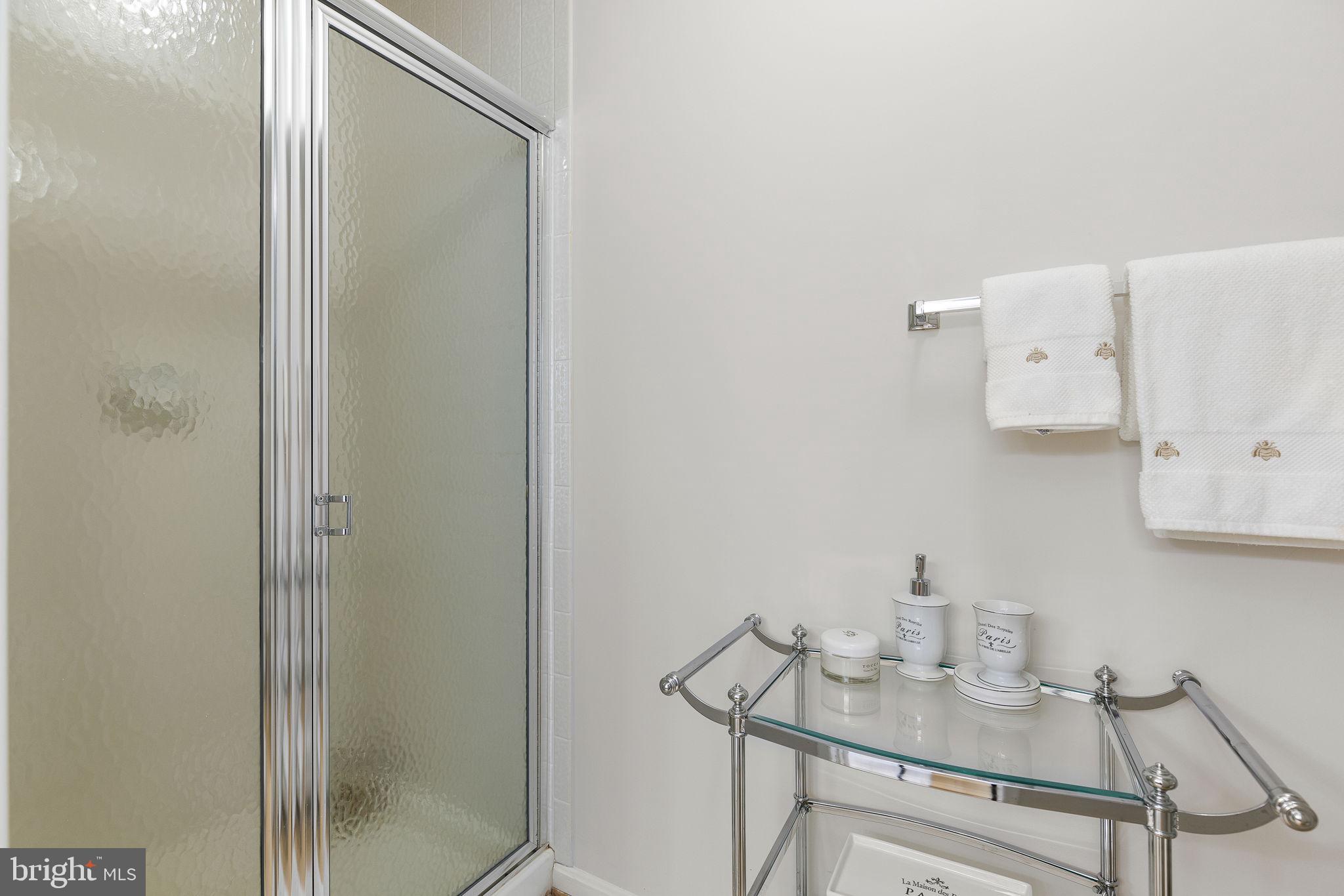 WALNUT HILL ESTATES - Residential