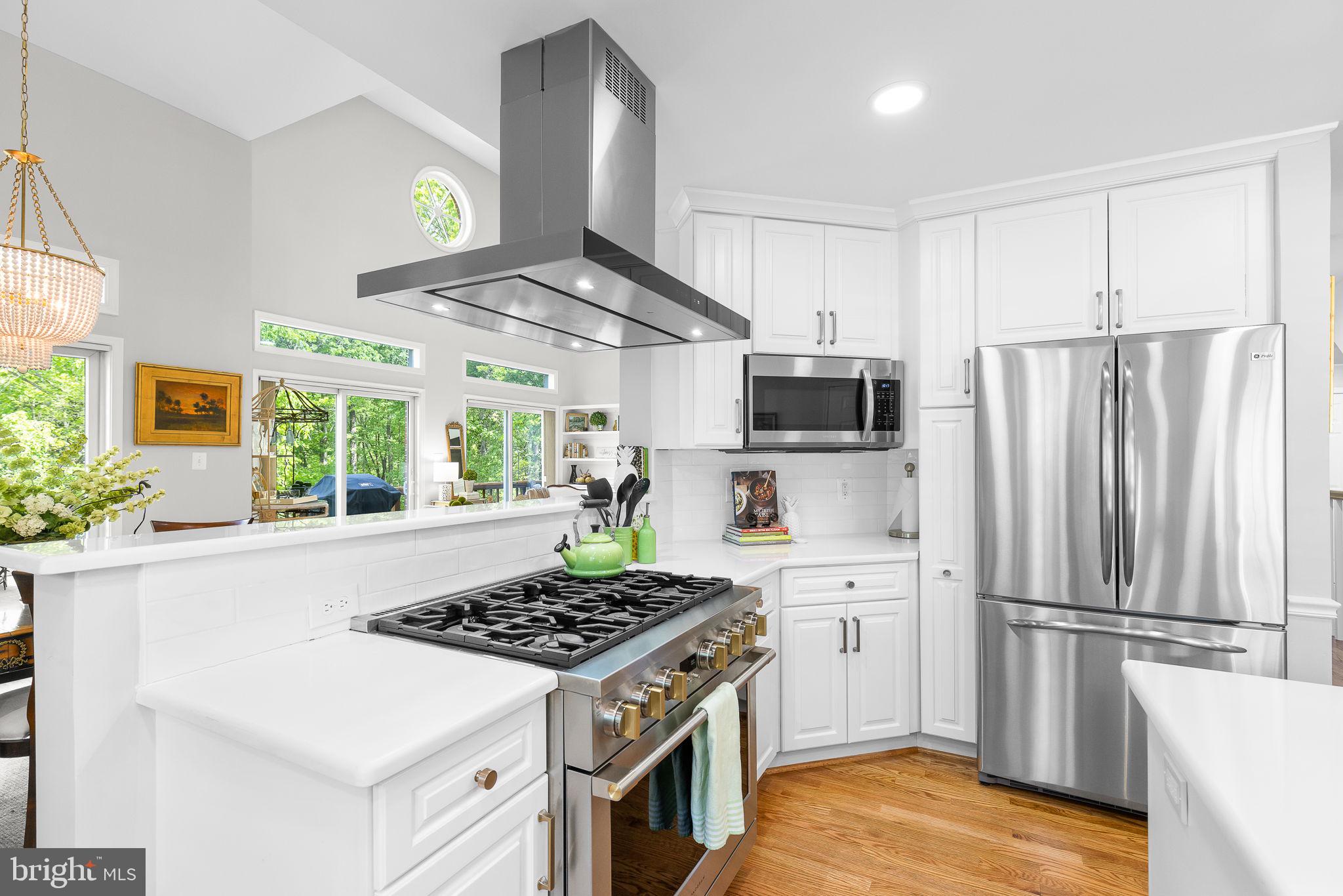 WALNUT HILL ESTATES - Residential