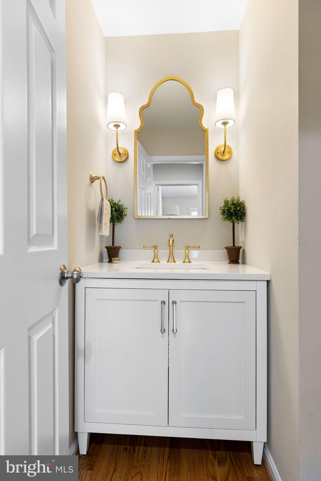 WALNUT HILL ESTATES - Residential