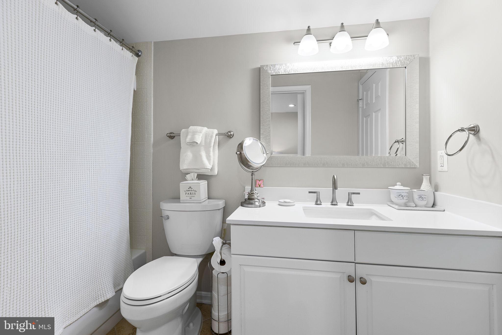 WALNUT HILL ESTATES - Residential