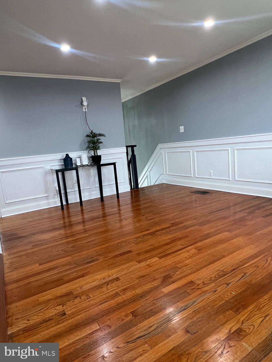 WESTGATE WOODS - Residential Lease