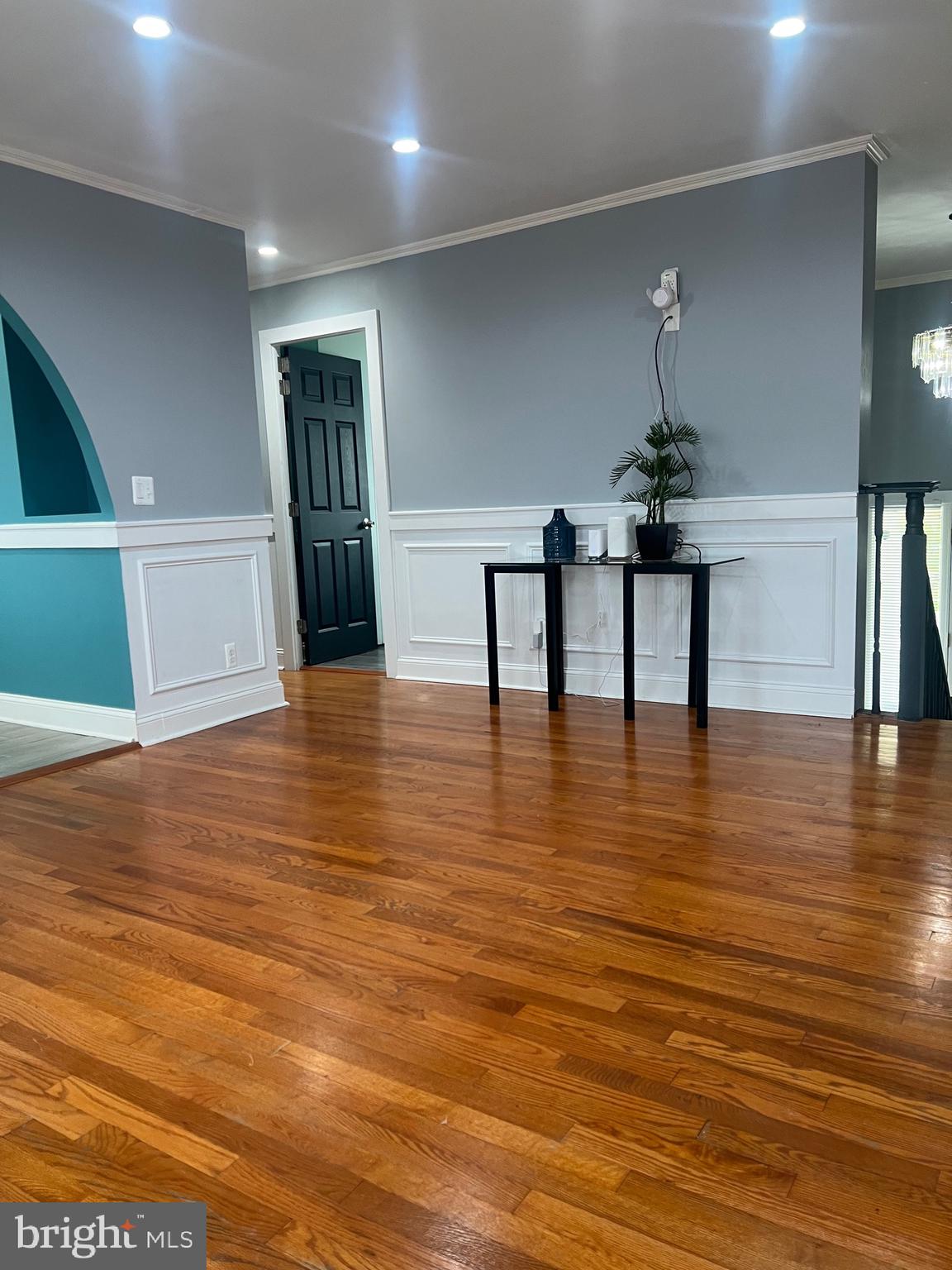 WESTGATE WOODS - Residential Lease