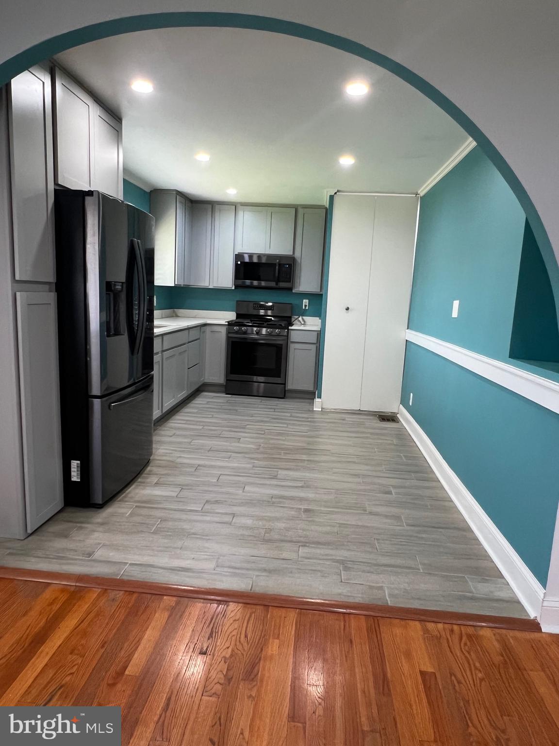 WESTGATE WOODS - Residential Lease