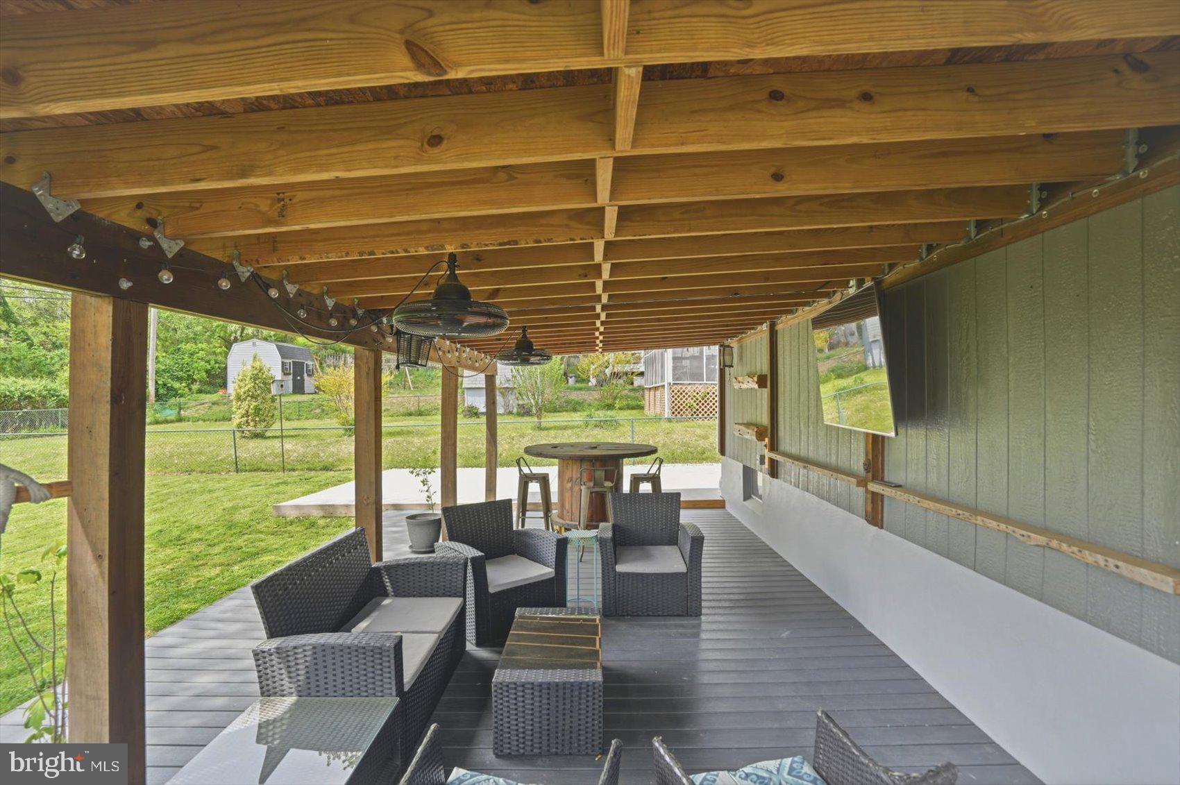 HILLSIDE PARK - Residential