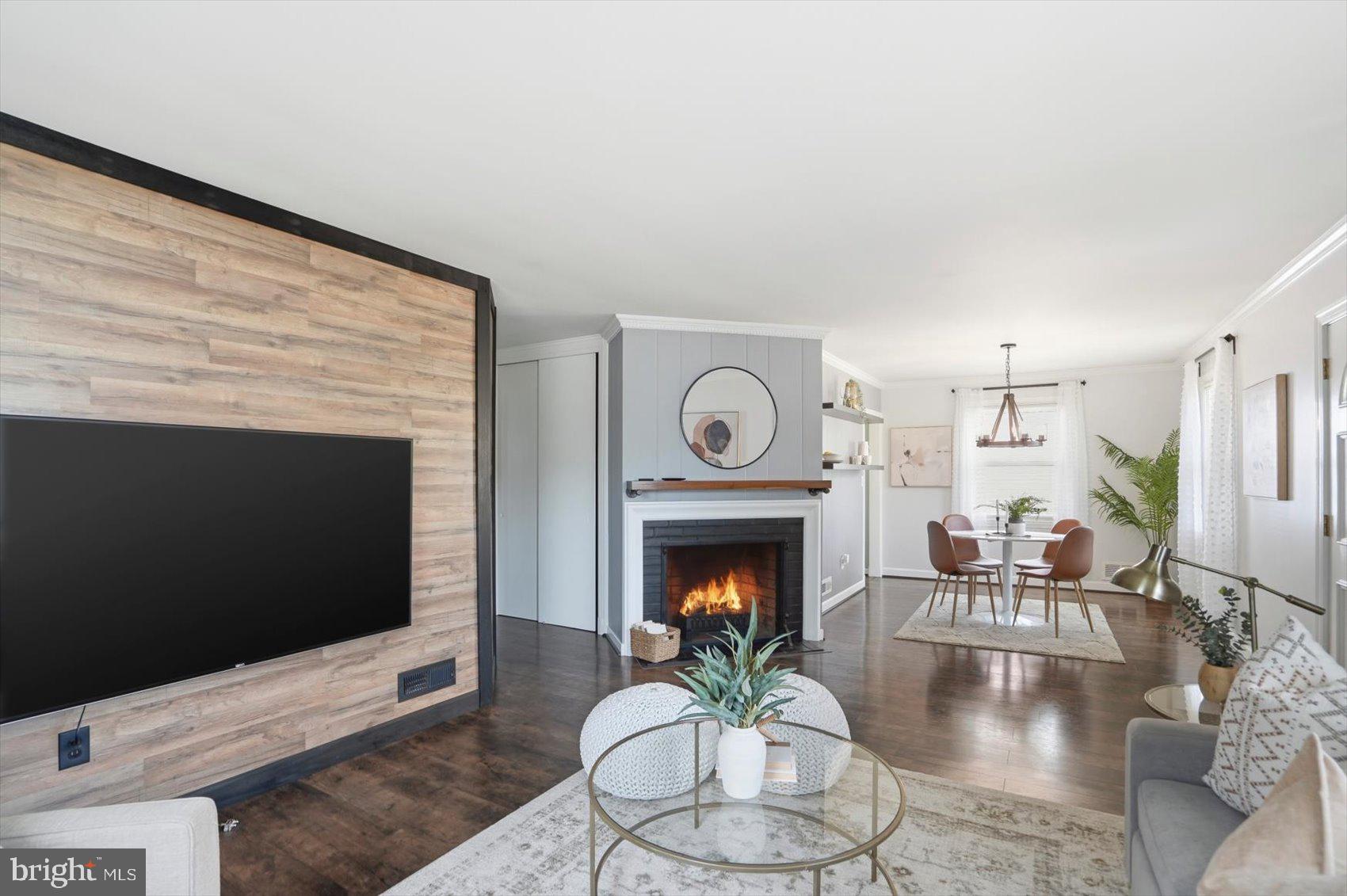 HILLSIDE PARK - Residential