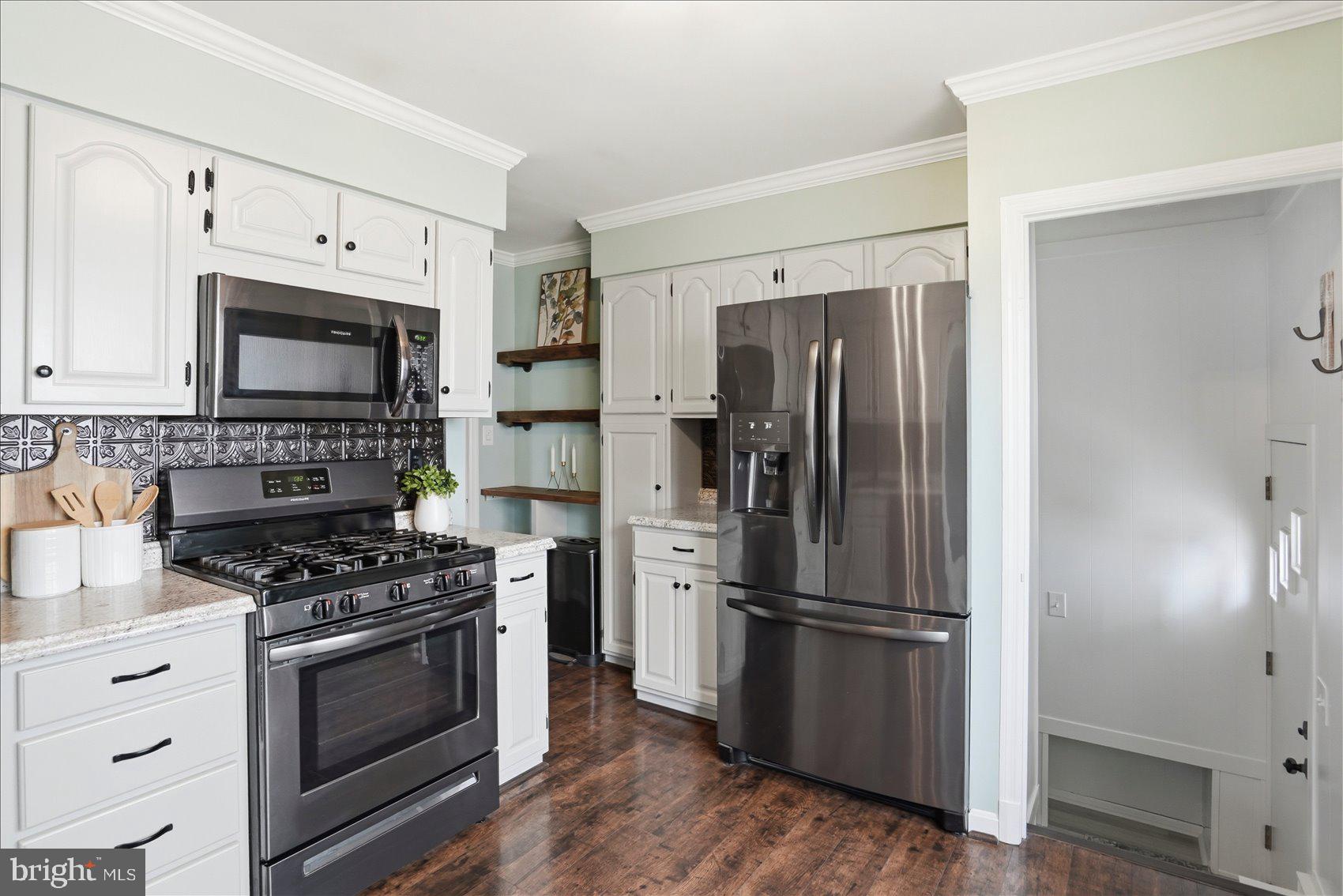 HILLSIDE PARK - Residential