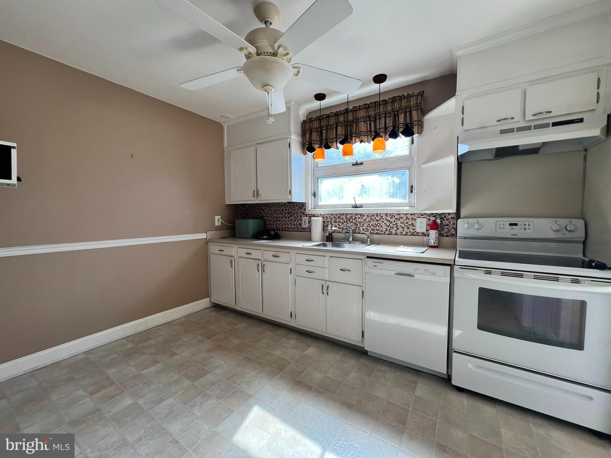 DREXEL HILL - Residential