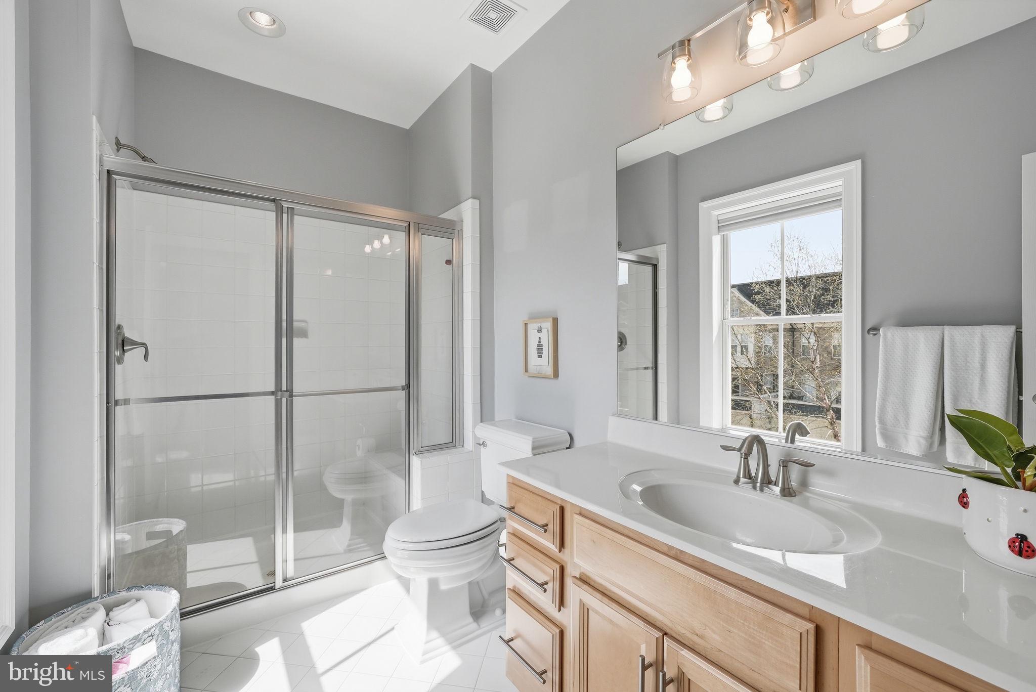 POTOMAC OVERLOOK AT NATIONAL HARBOR - Residential