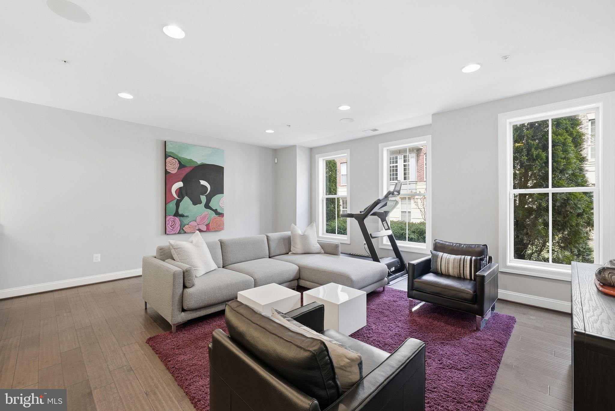 POTOMAC OVERLOOK AT NATIONAL HARBOR - Residential