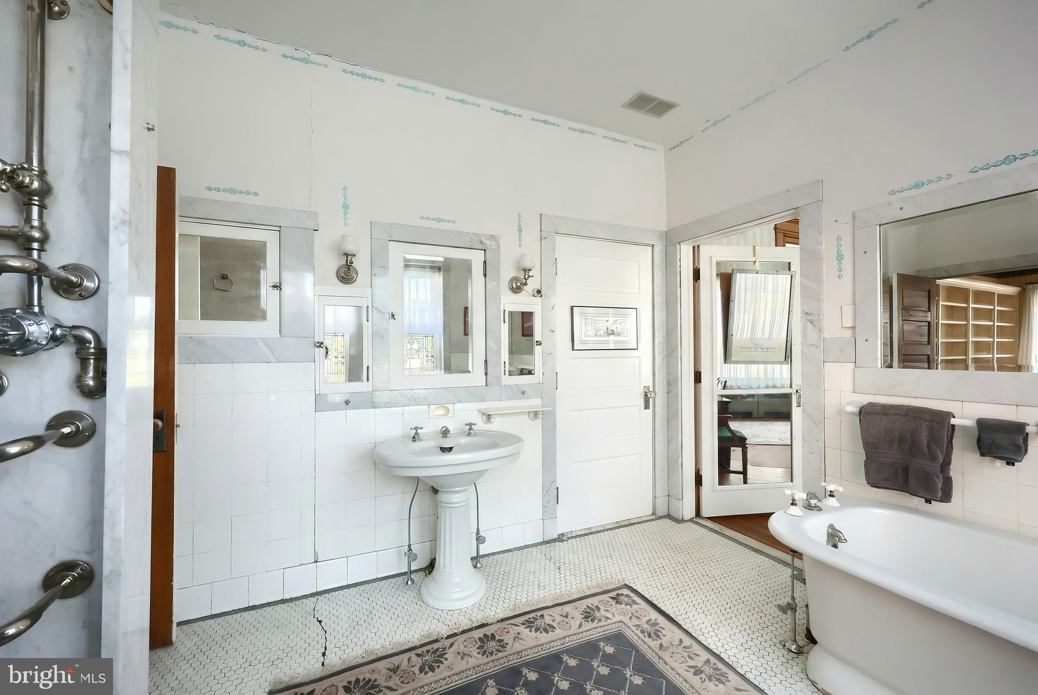 HANOVER - Residential