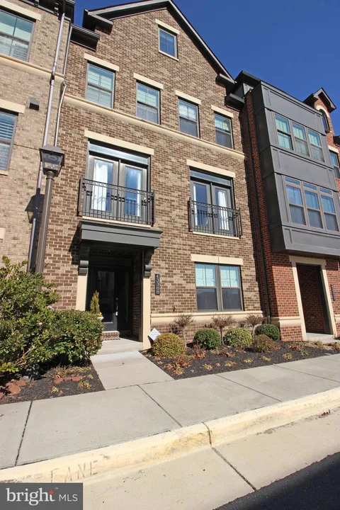 43388 Whitehead Terrace, Ashburn, VA MLS: VALO2089132