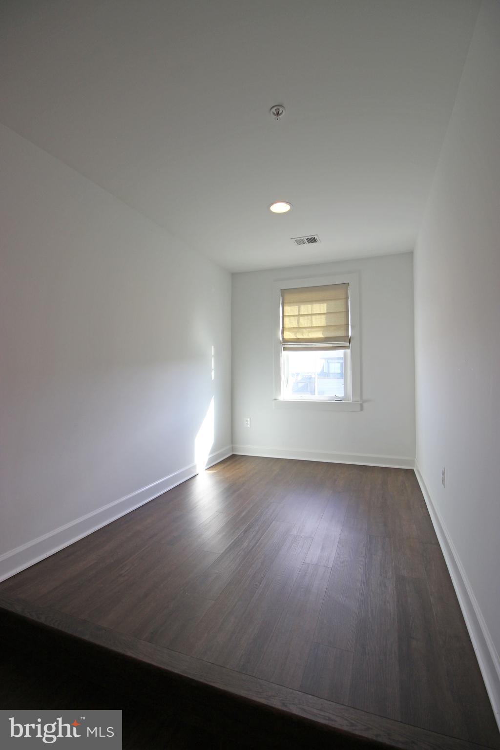 WESTMOORE AT MOOREFIELD - Residential Lease