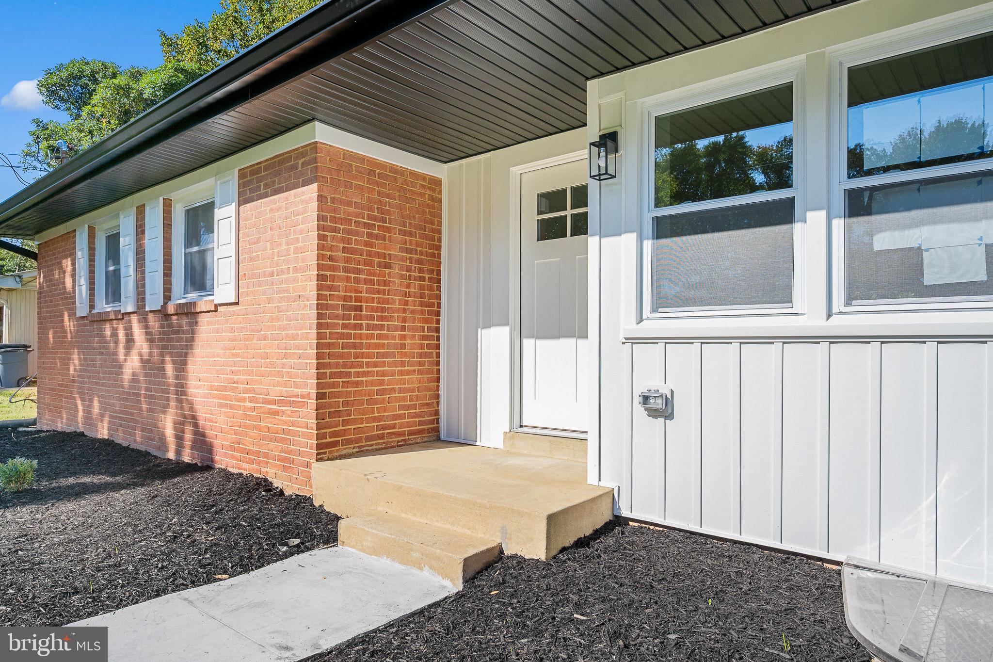 305 RIVER BEND ROAD