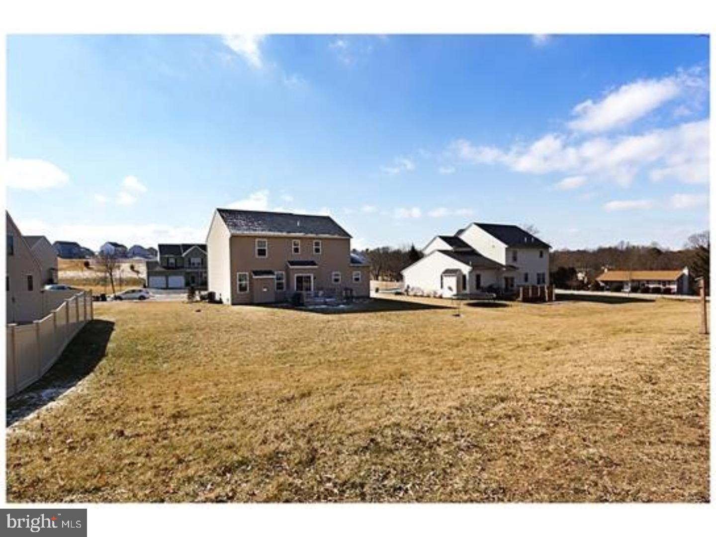 CEDAR MILL - Residential