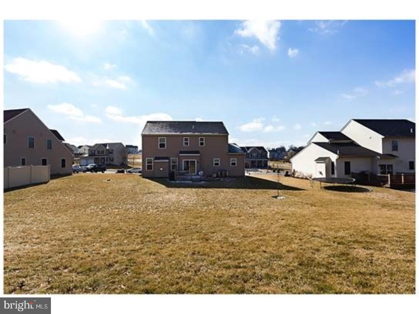 CEDAR MILL - Residential