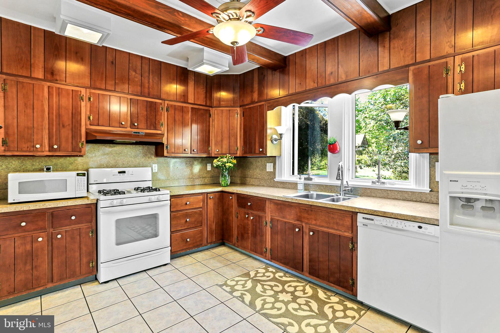 EDEN TERRACE - Residential