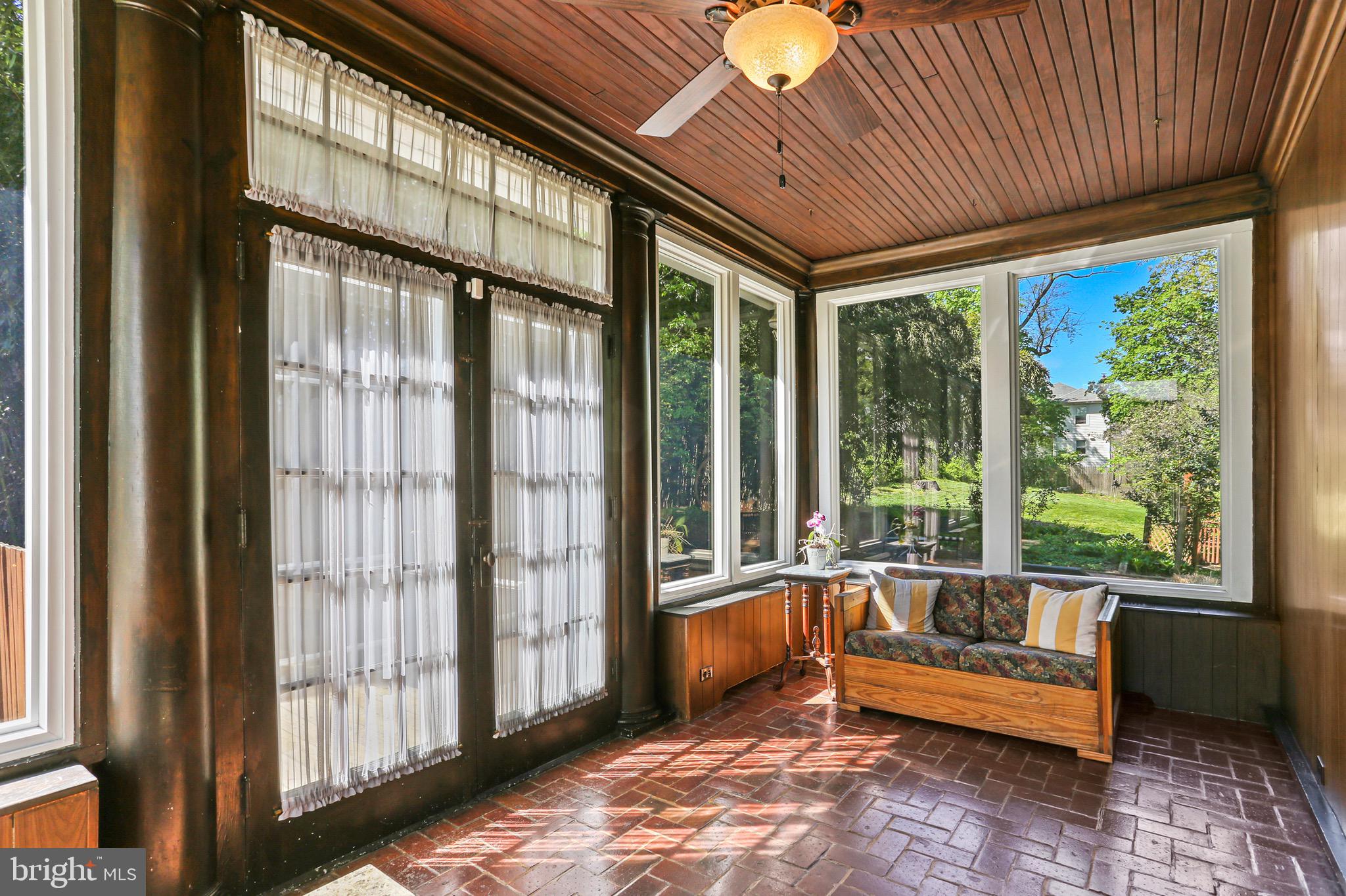 EDEN TERRACE - Residential