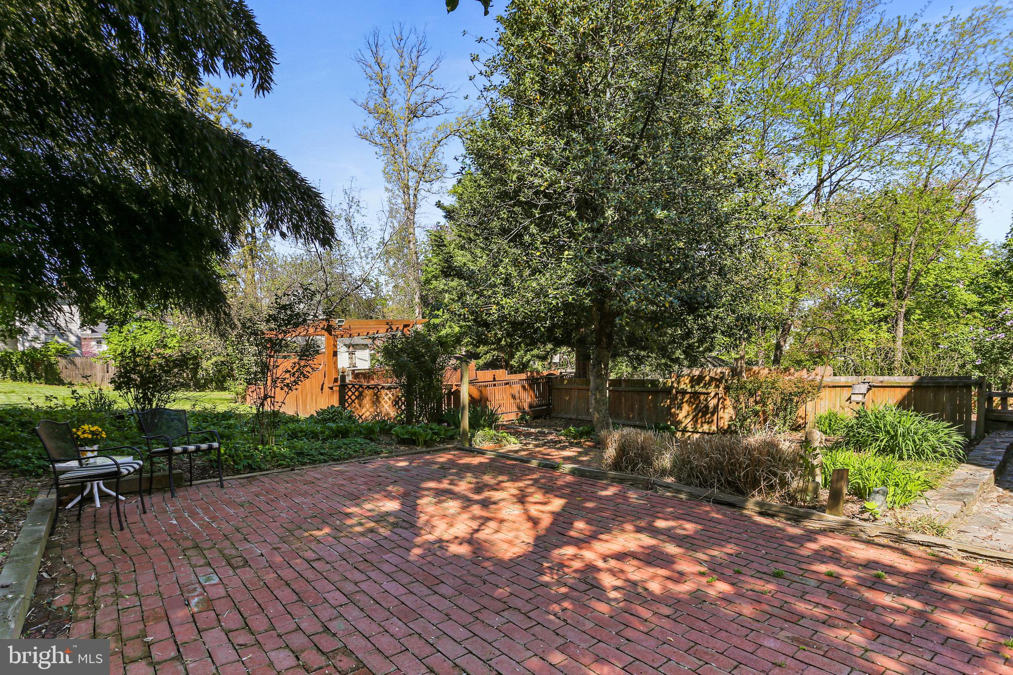 EDEN TERRACE - Residential