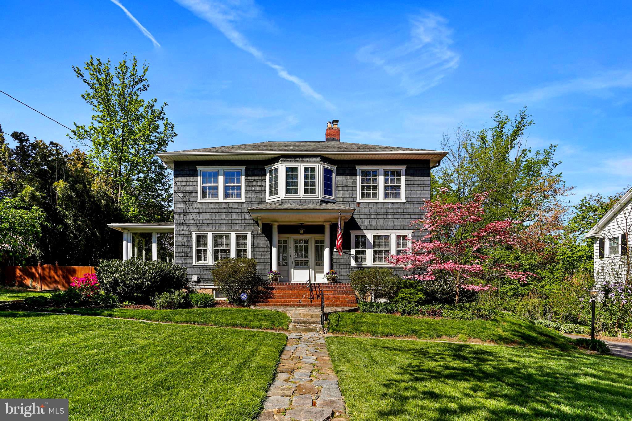 EDEN TERRACE - Residential