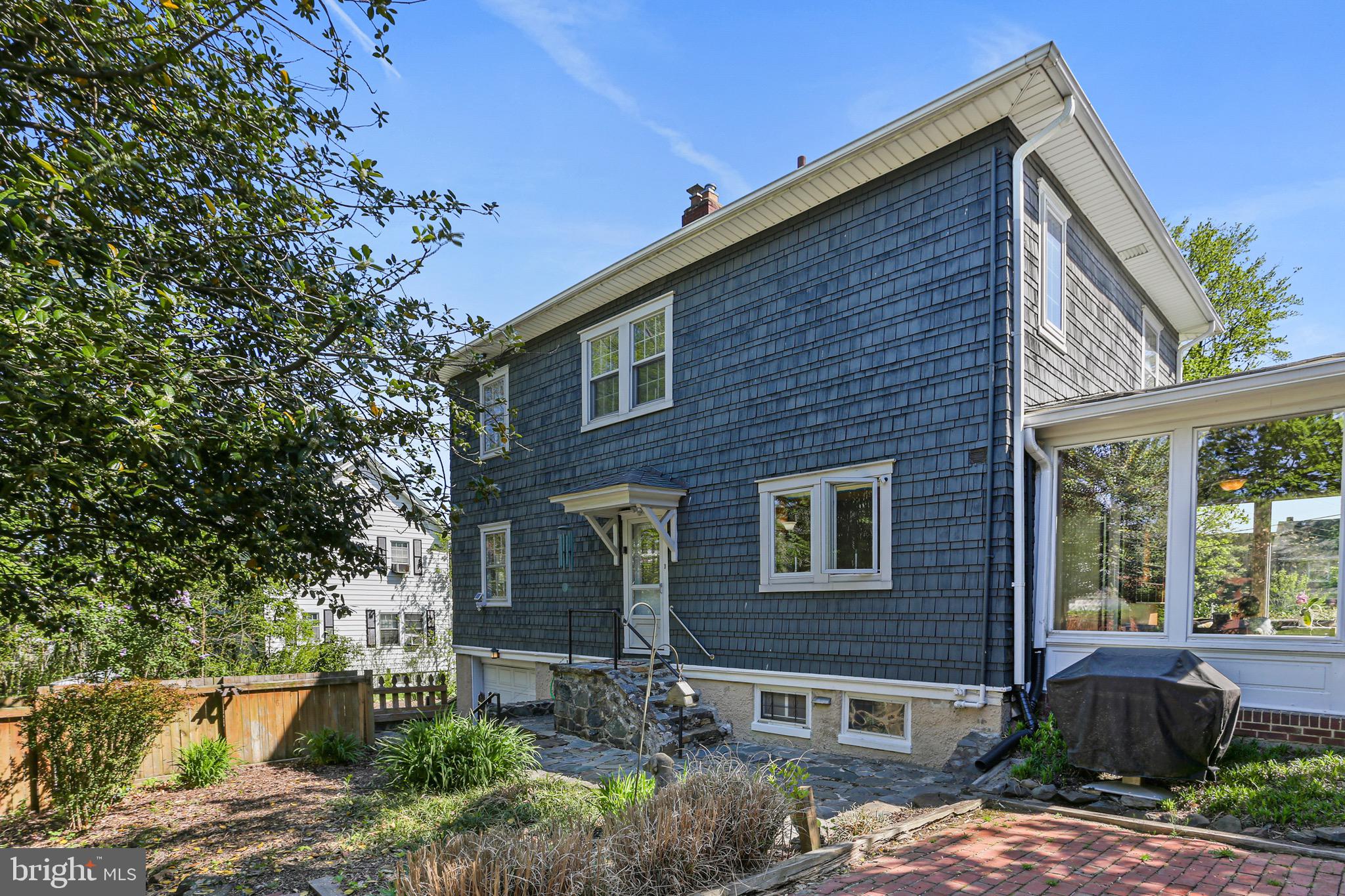 EDEN TERRACE - Residential