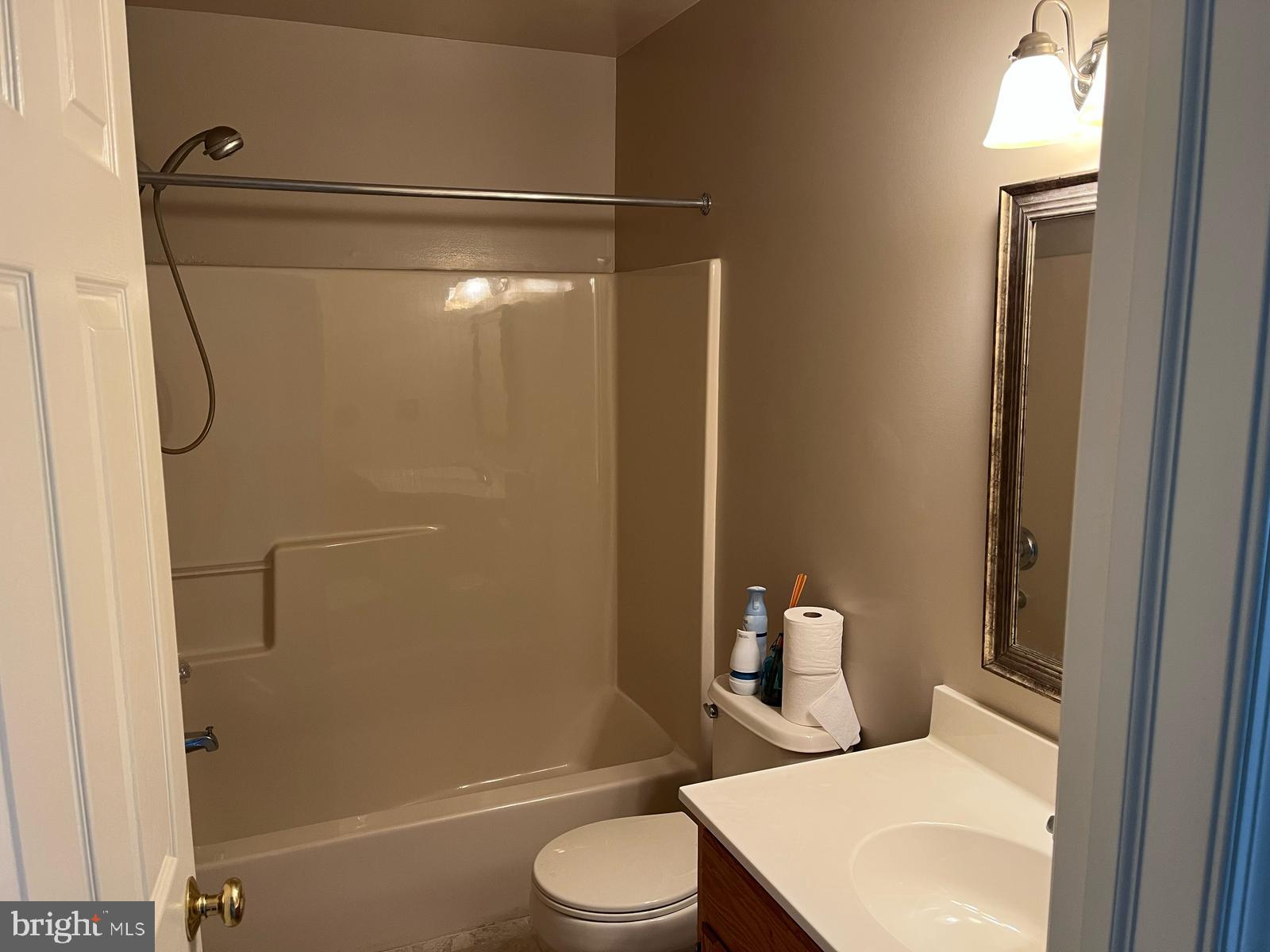 HARLEYSVILLE - Residential Lease