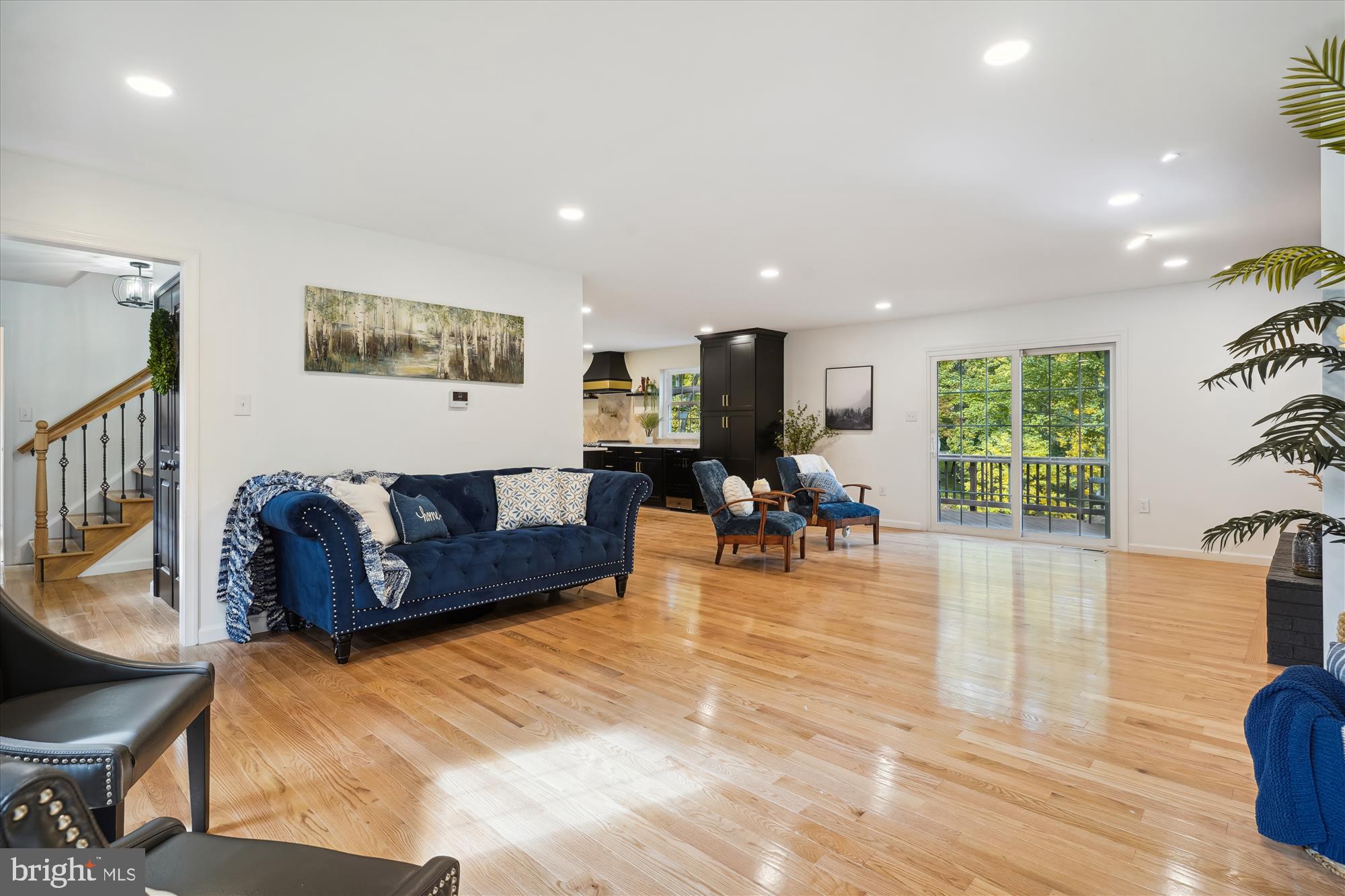 MONTCLAIR - Residential