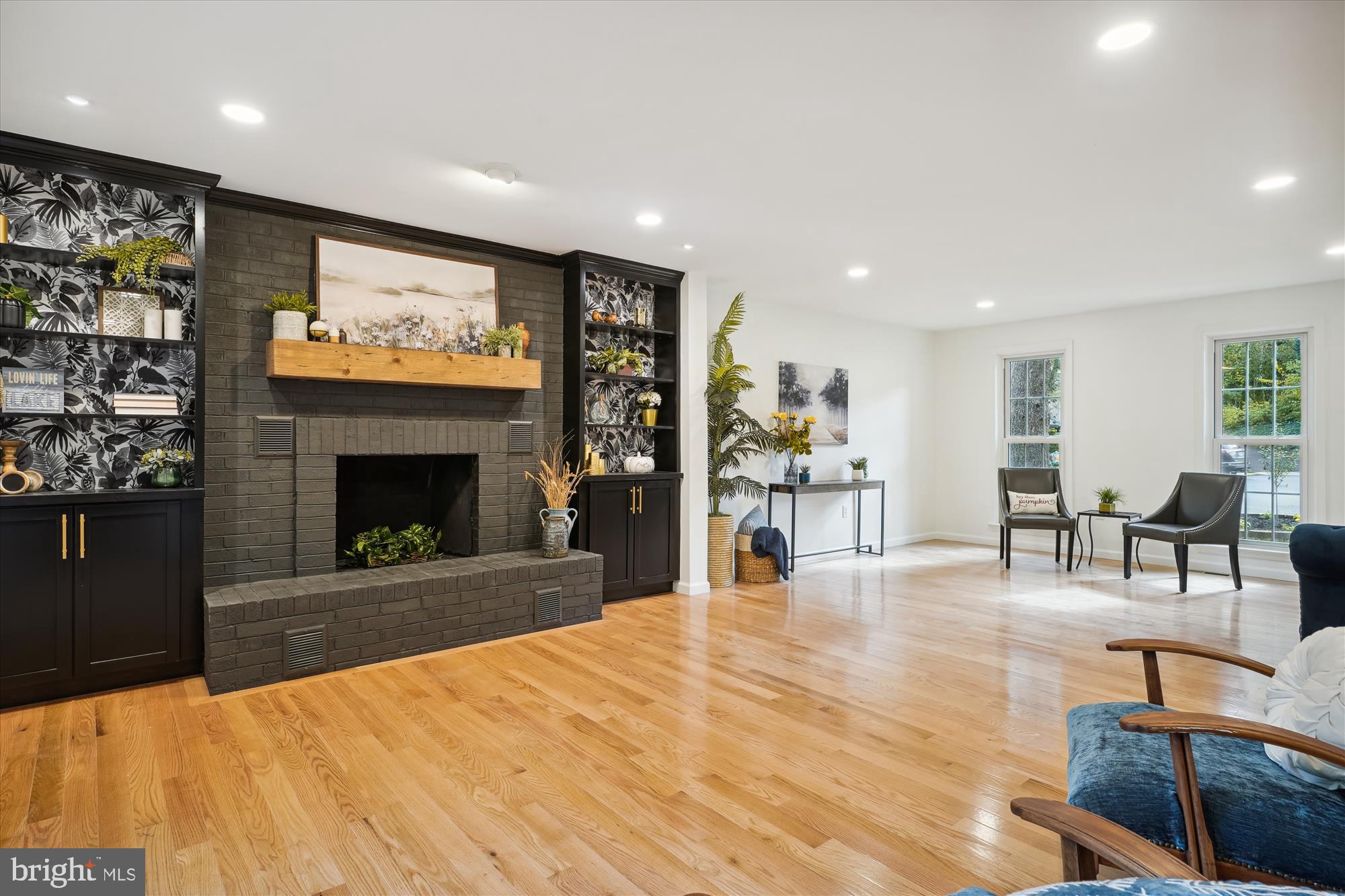 MONTCLAIR - Residential