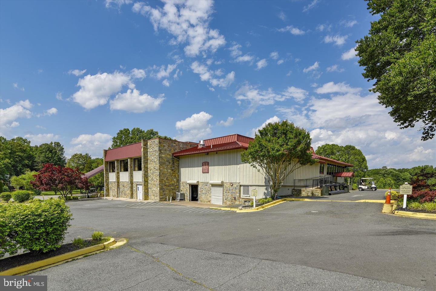 MONTCLAIR - Residential