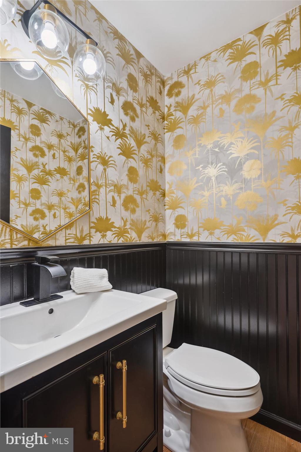 MONTCLAIR - Residential