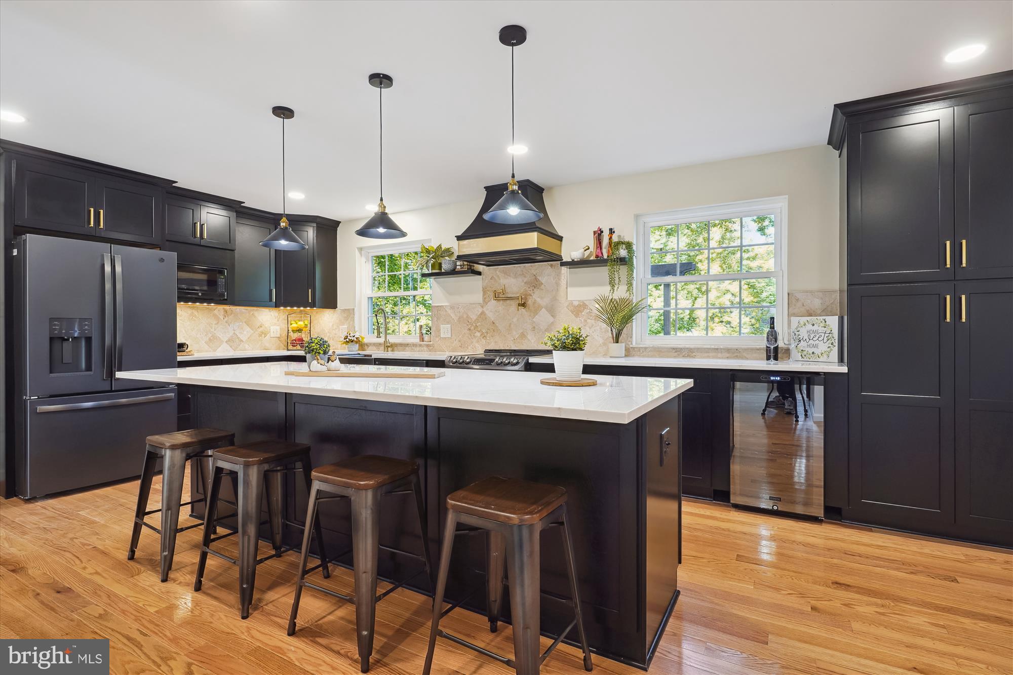 MONTCLAIR - Residential