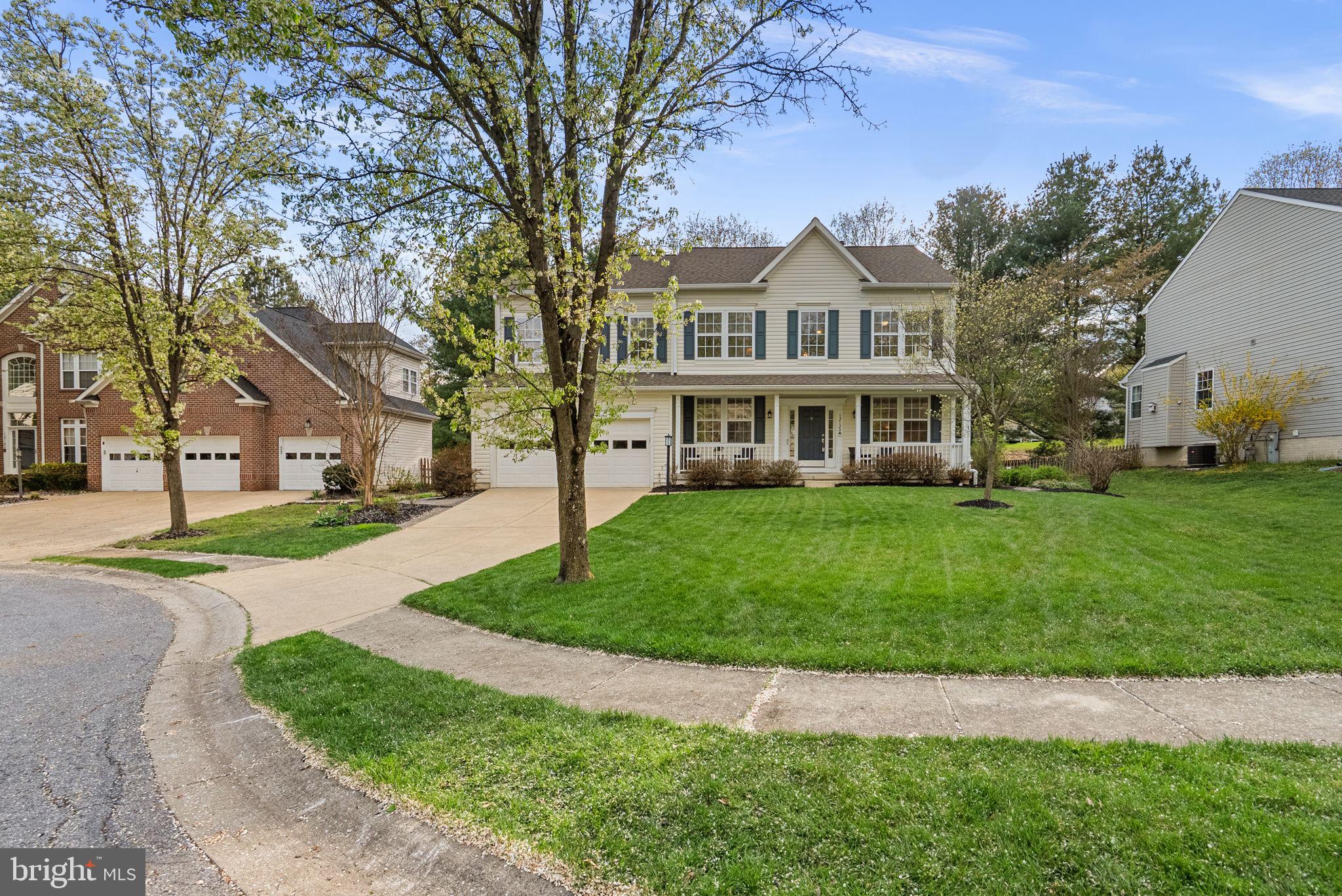 VILLAGE OF RIVER HILL - Residential