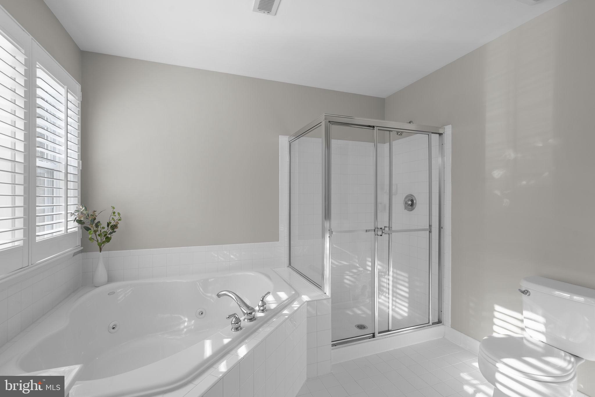 VILLAGE OF RIVER HILL - Residential